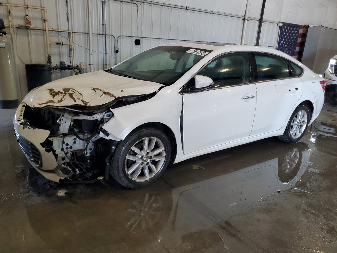 2013 Toyota Avalon bas BASE