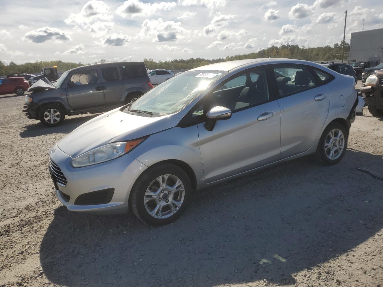 2016 Ford Fiesta se SE