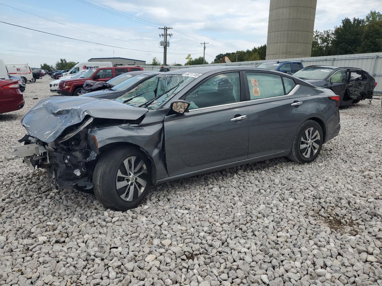 2020 Nissan Altima s S
