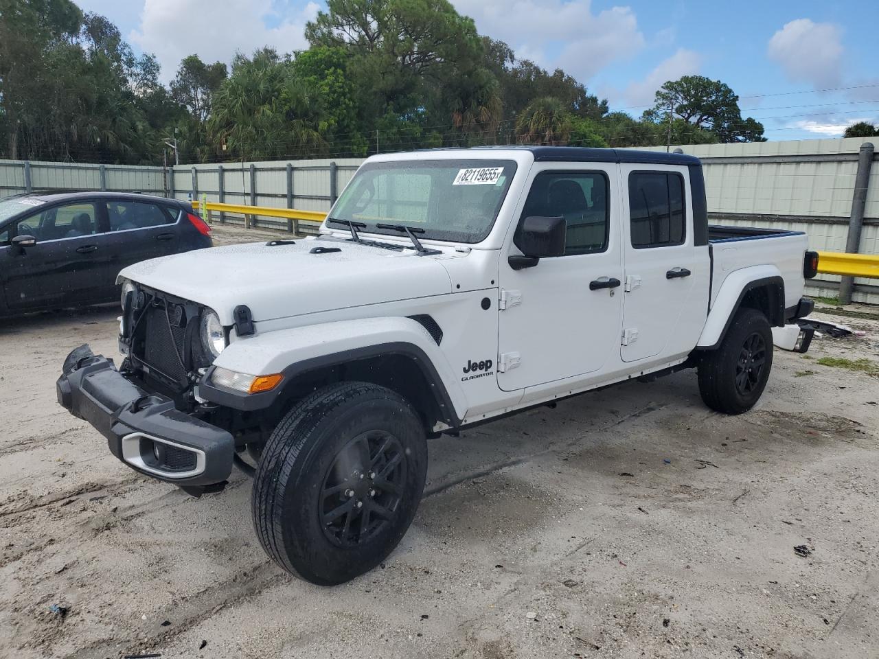 2022 Jeep Gladiator Sport