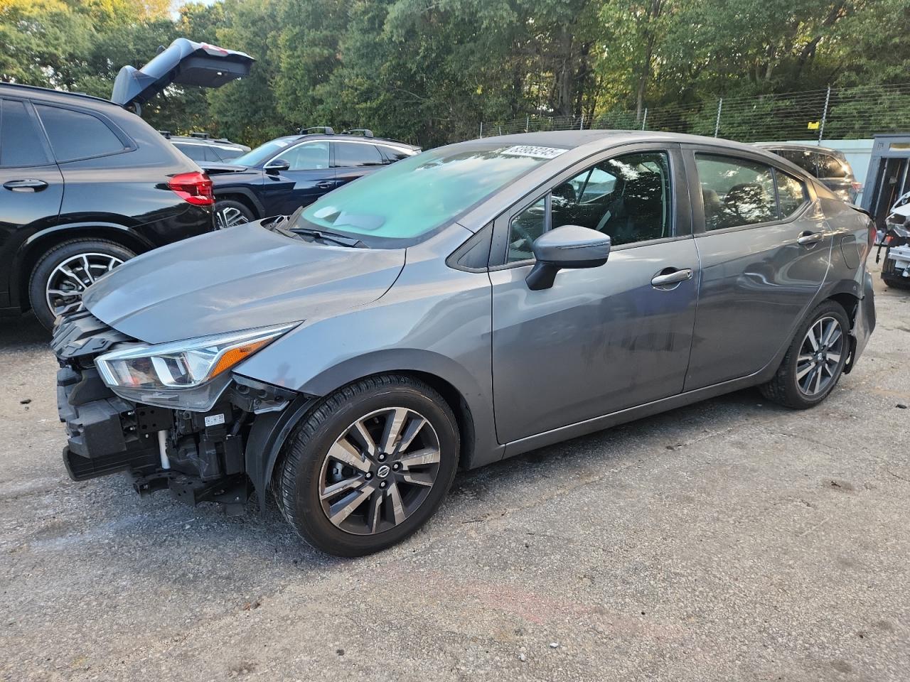 2021 Nissan Versa sv SV