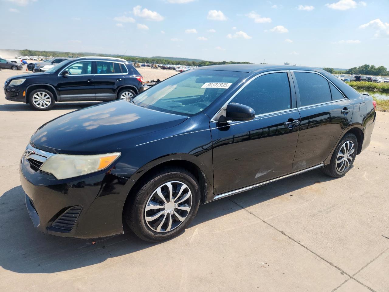 Toyota Camry l