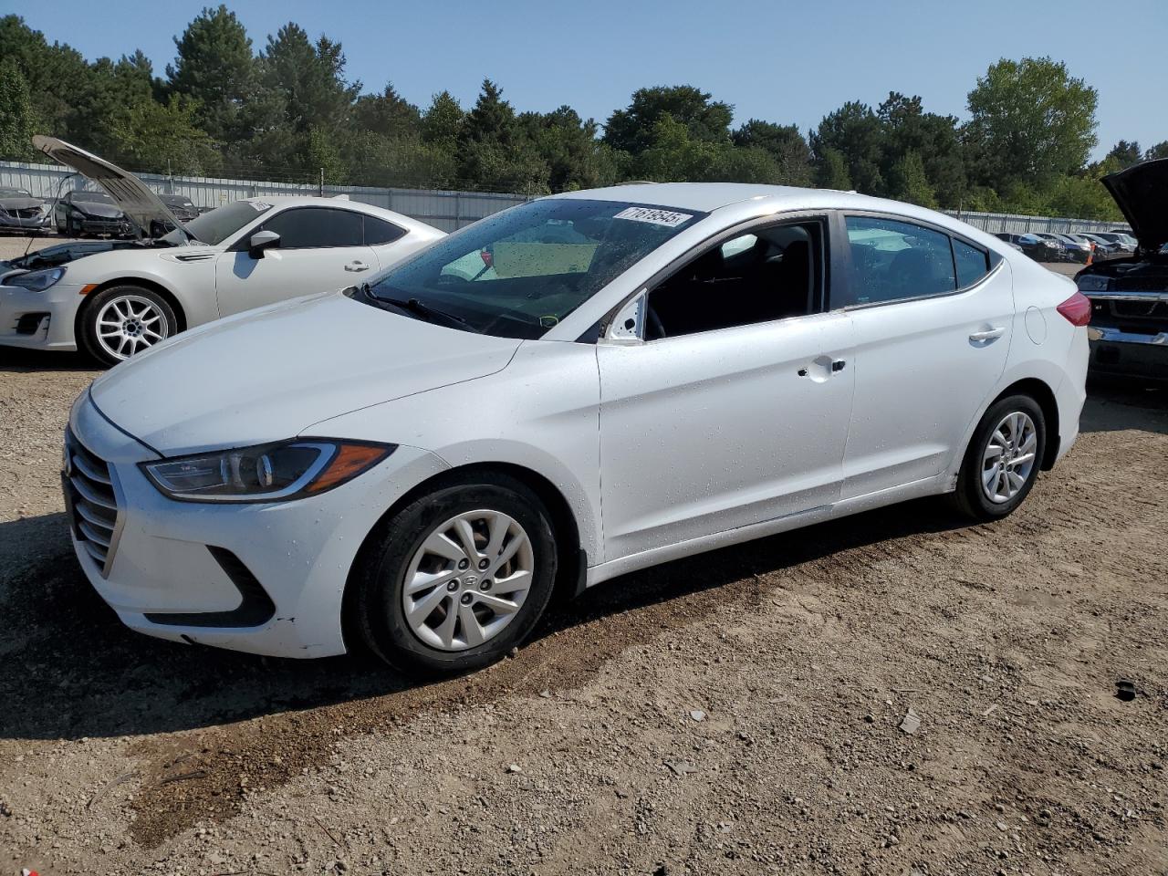 2018 Hyundai Elantra se SE