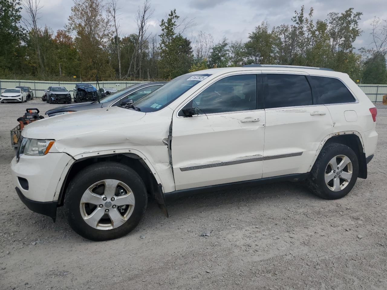 2011 Jeep Grand cherokee laredo LAREDO