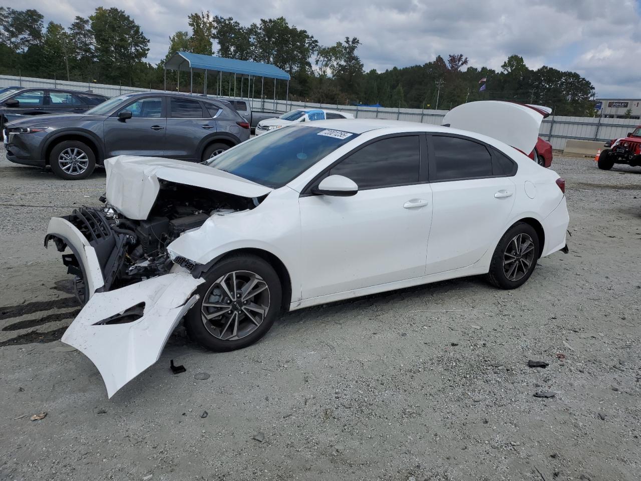 2022 Kia Forte fe FE