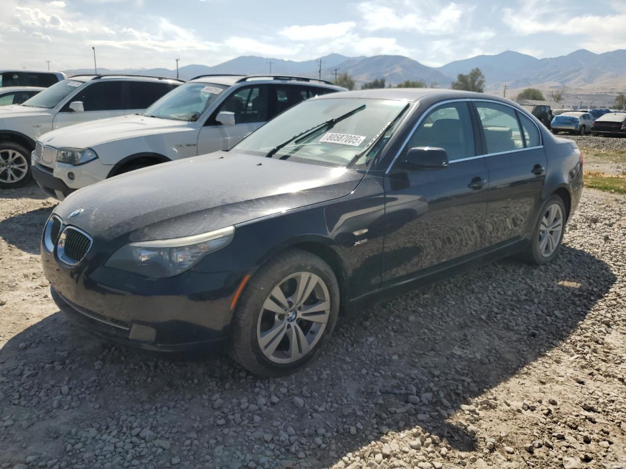 2009 BMW 528 xi XI