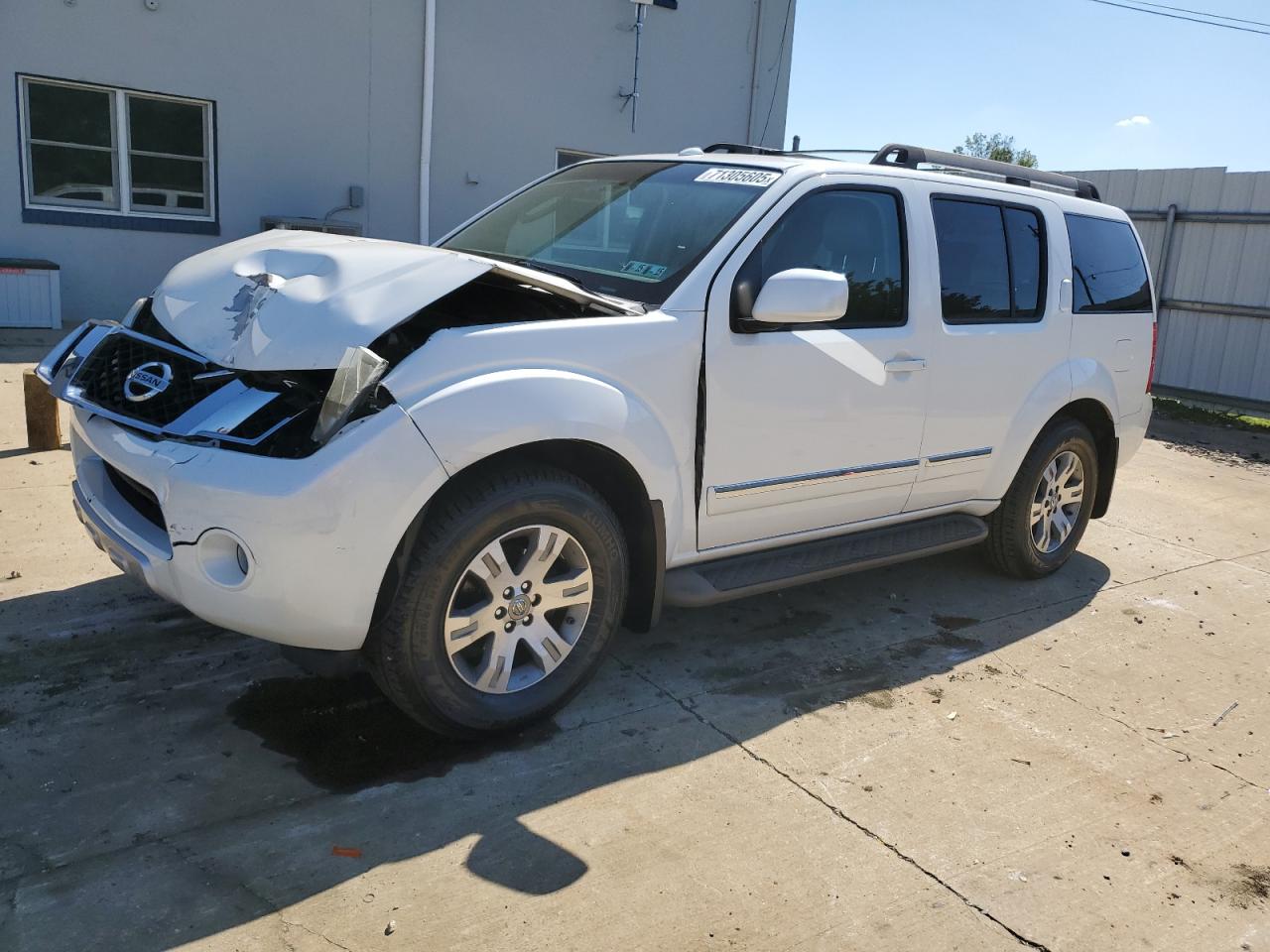 Nissan Pathfinder s
