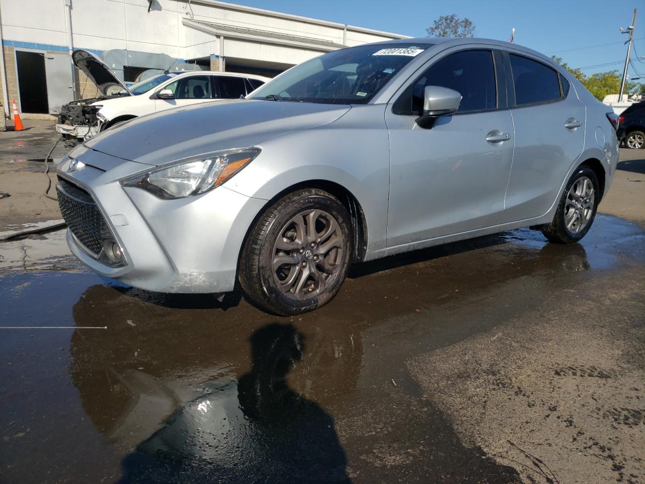 2019 Toyota Yaris l L