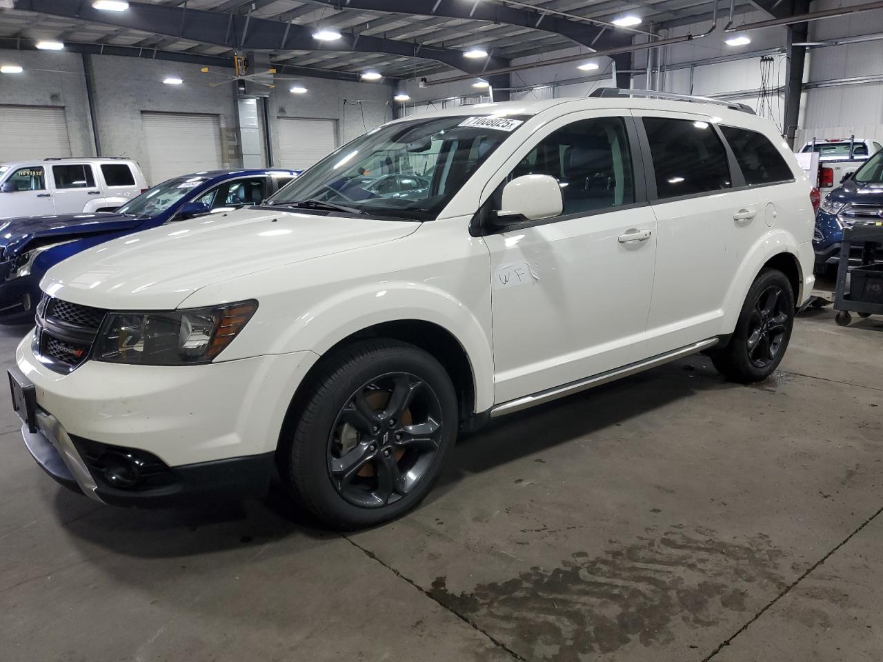 2019 Dodge Journey cr CROSSROAD