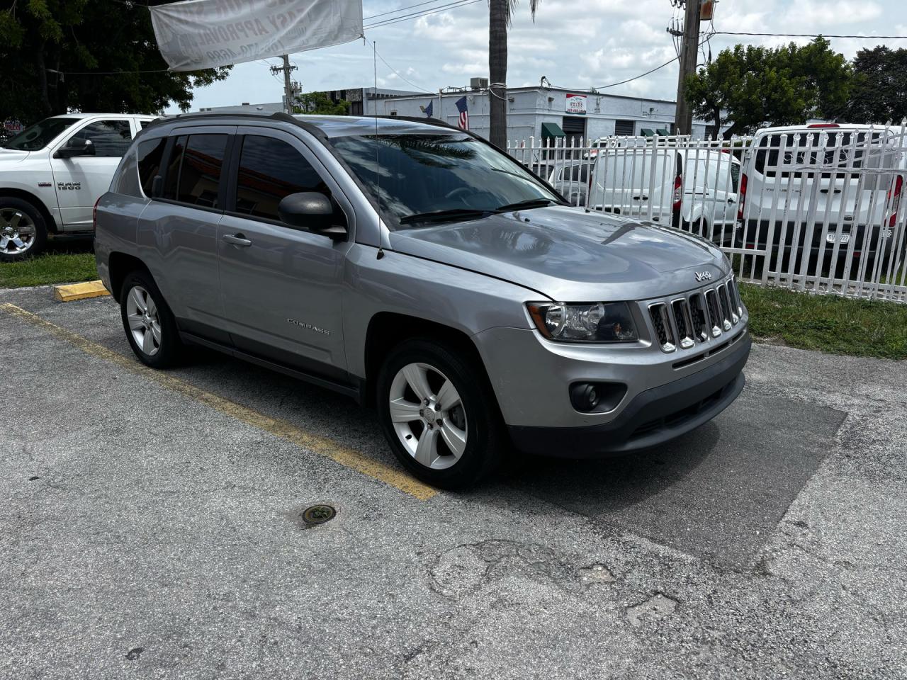 2017 Jeep Compass sp SPORT