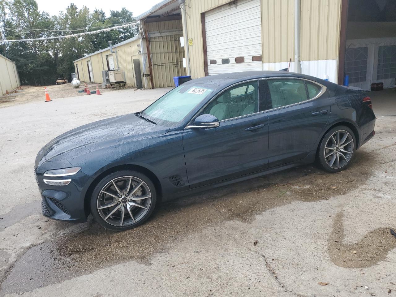 2024 Genesis G70 base BASE