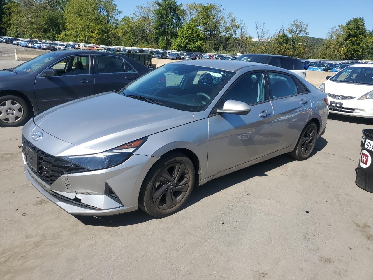 2021 Hyundai Elantra se SEL
