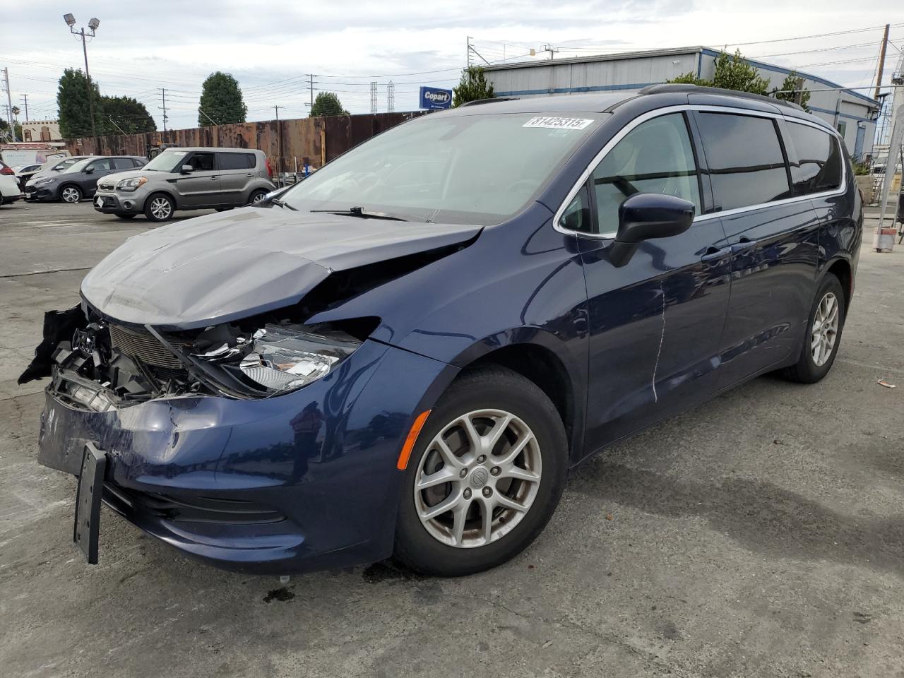 2020 Chrysler Voyager