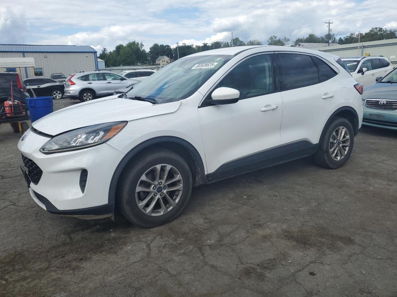 2020 Ford Escape se SE