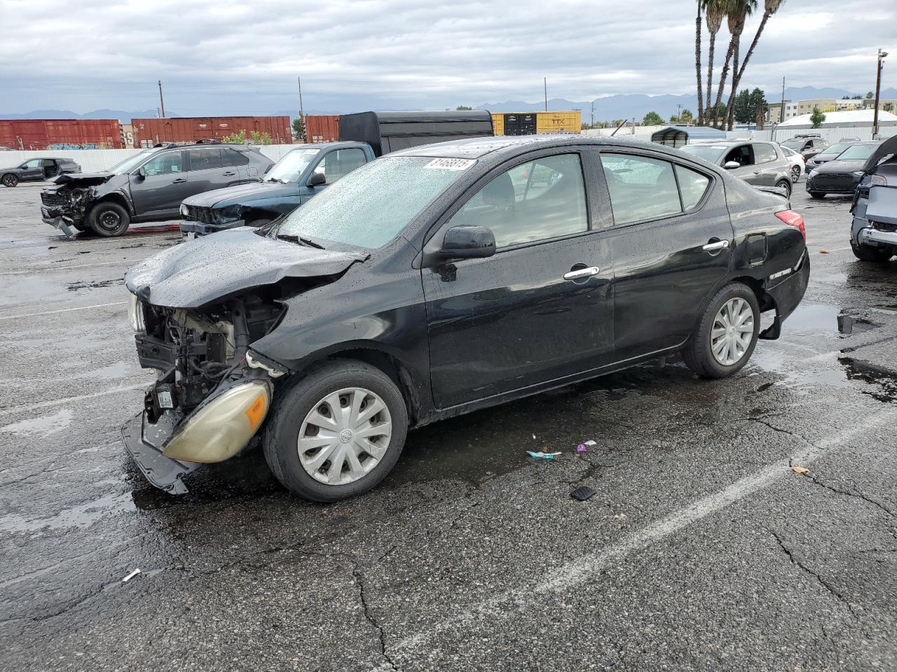 2014 Nissan Versa s S