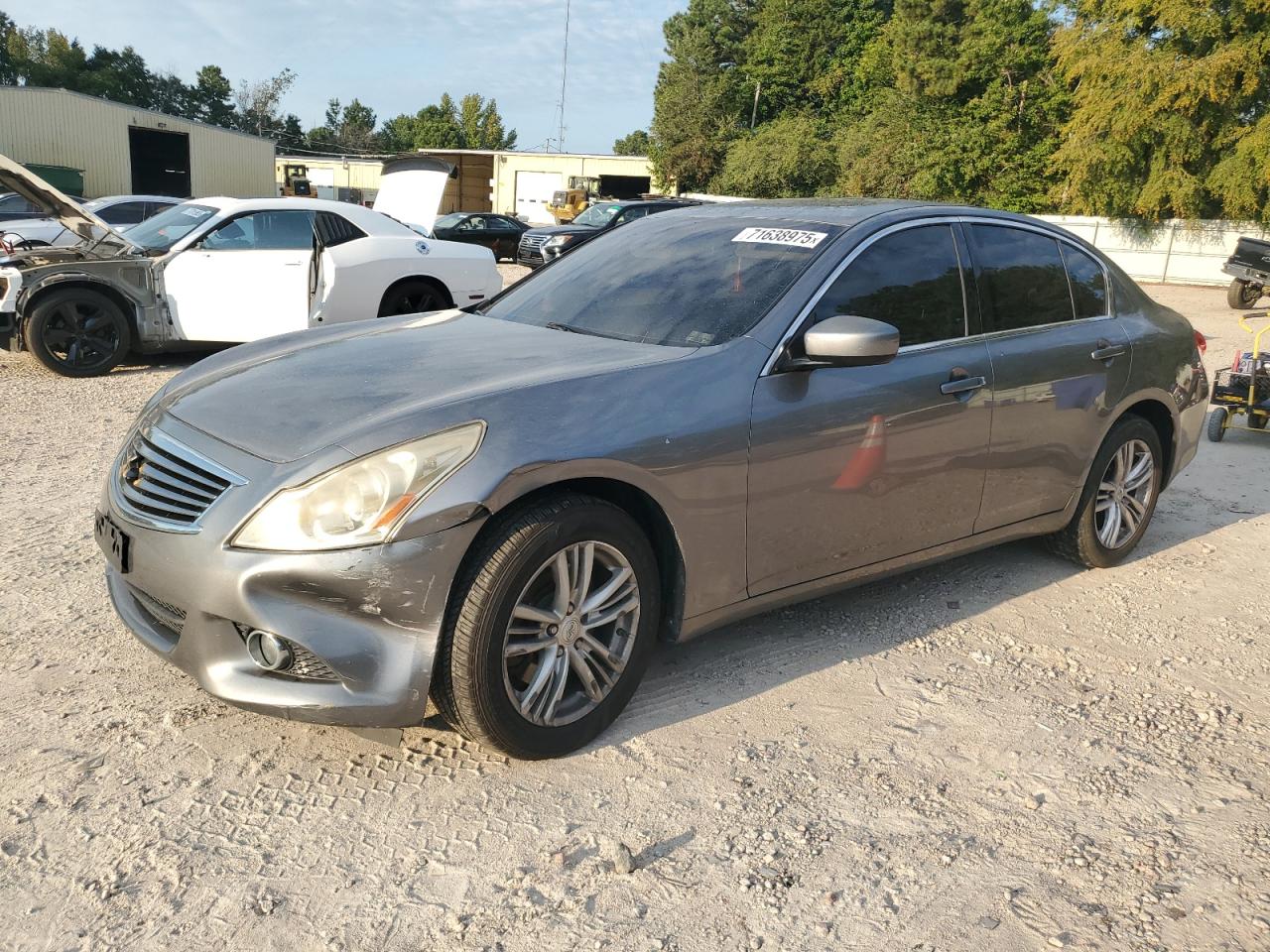 2011 Infiniti G25