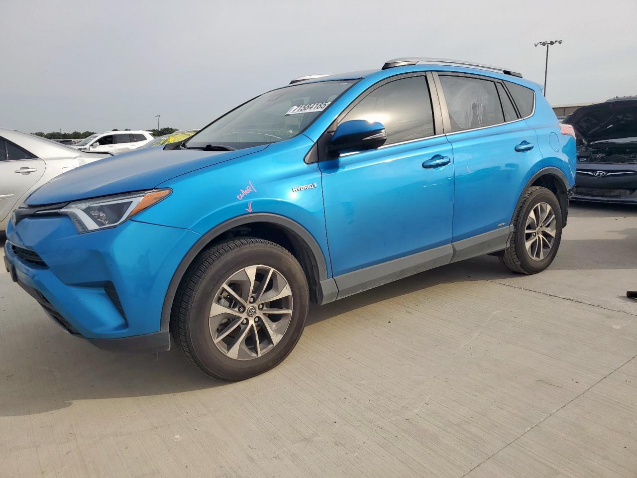 2018 Toyota Rav4 hv le LE