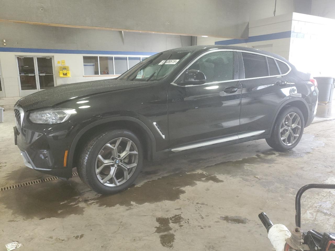 2024 BMW X4