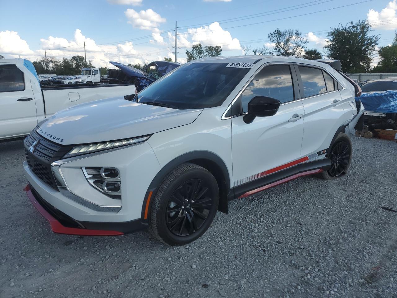 2024 Mitsubishi ECLIPSE Cross Le