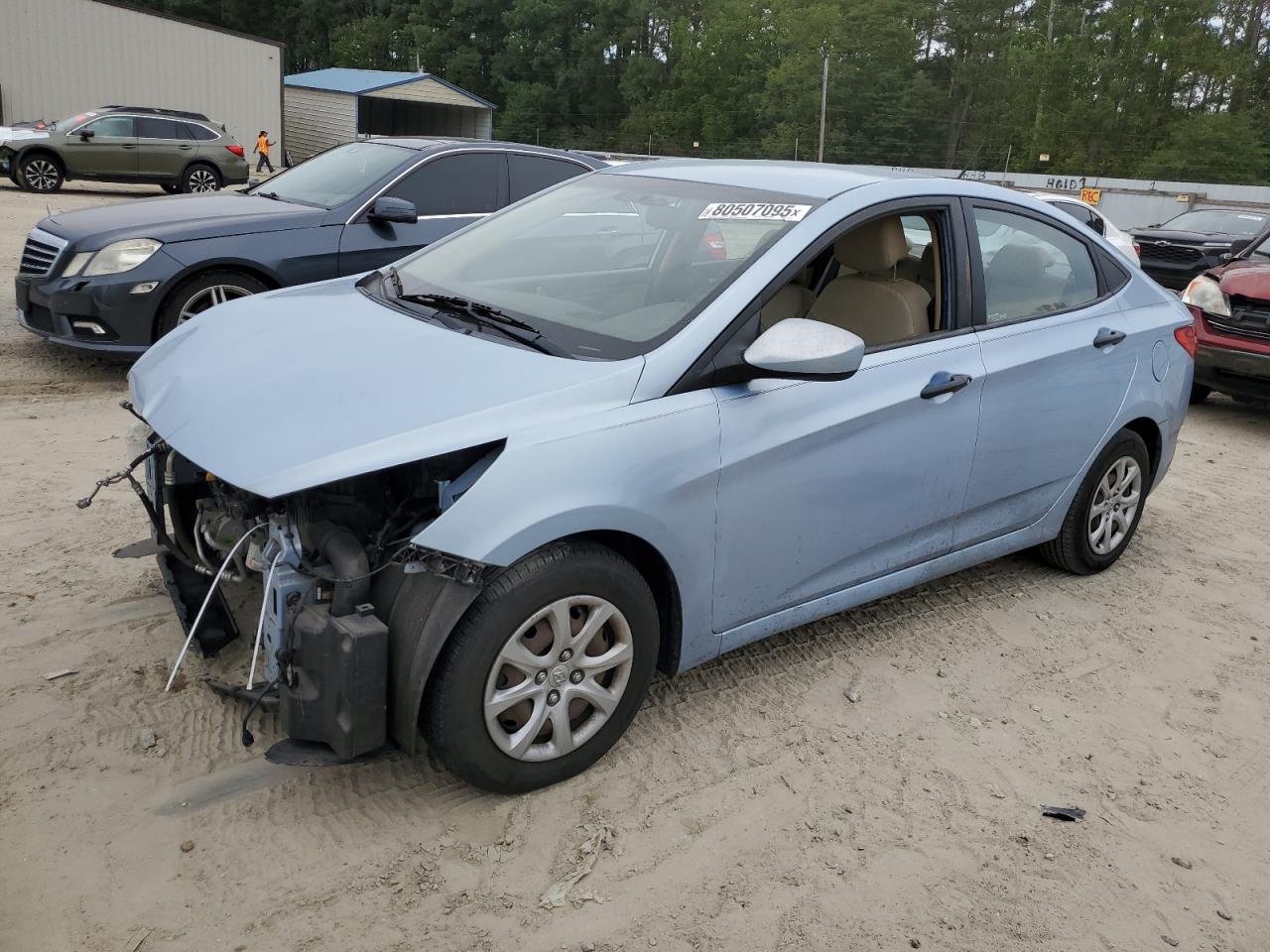 2012 Hyundai Accent gls GLS