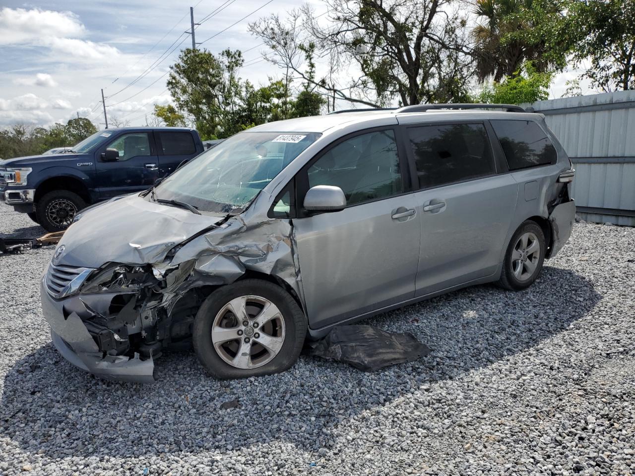2015 Toyota Sienna le LE