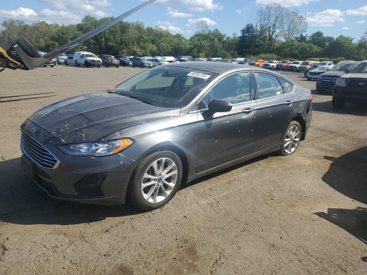 2020 Ford Fusion se SE