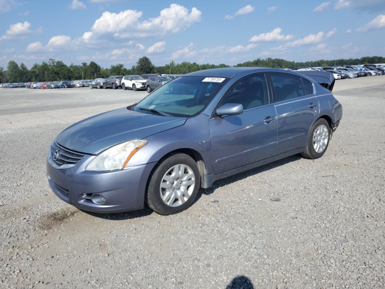 2010 Nissan Altima bas BASE