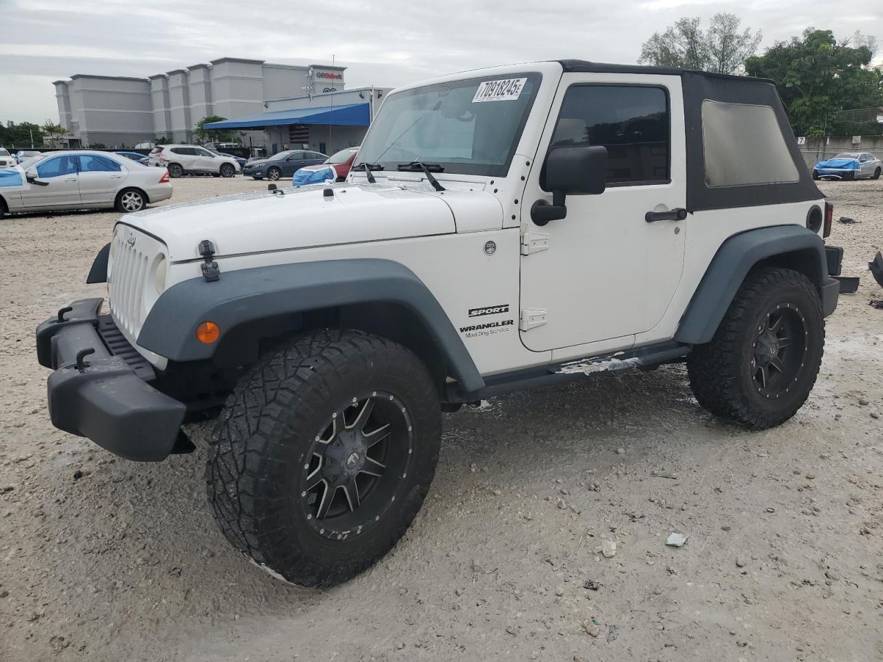 2013 Jeep Wrangler s SPORT