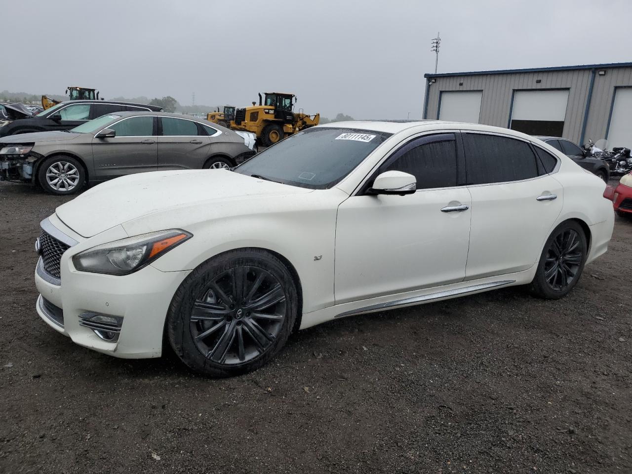 2015 Infiniti Q70