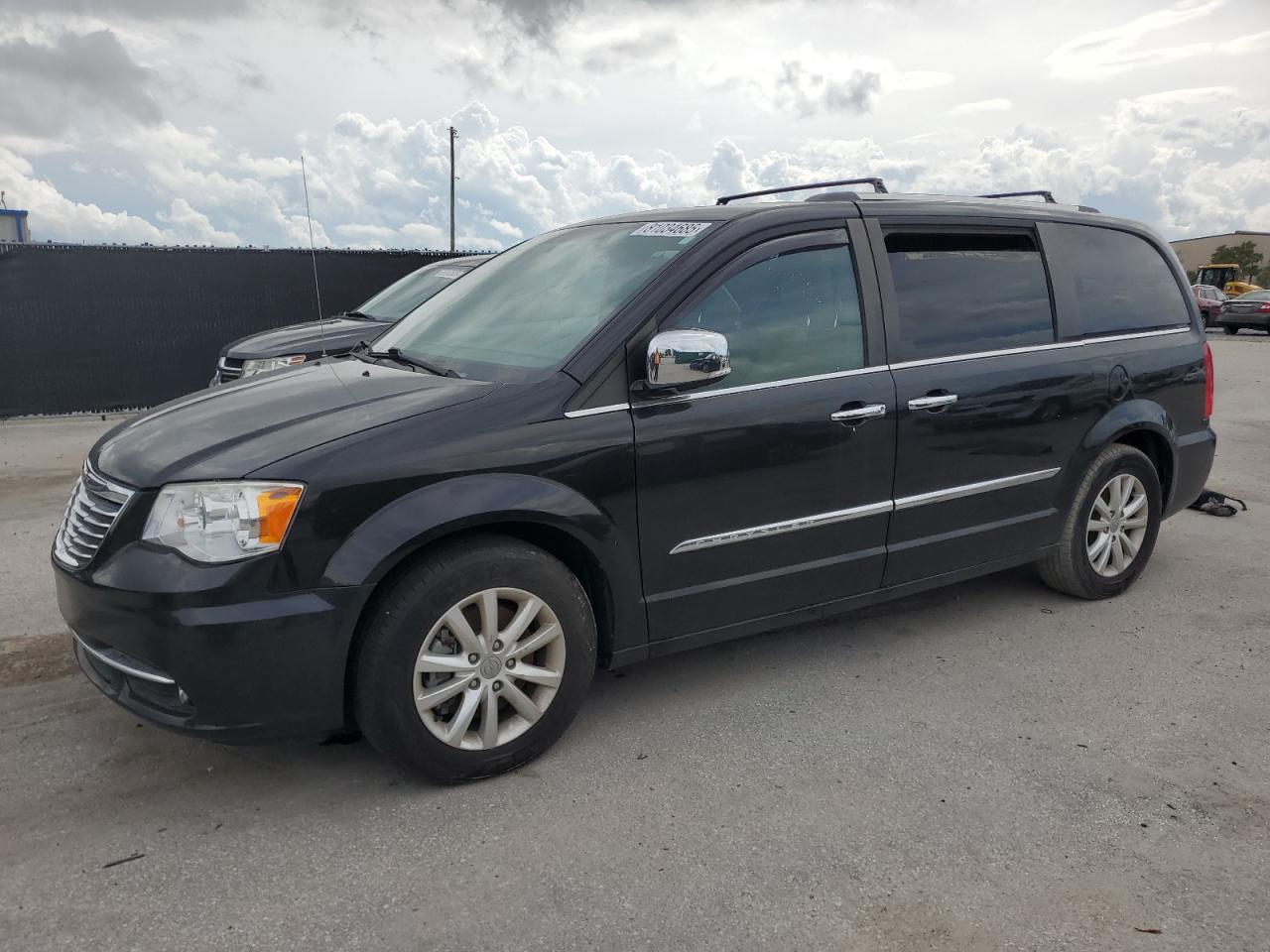 2014 Chrysler Town & country Limited