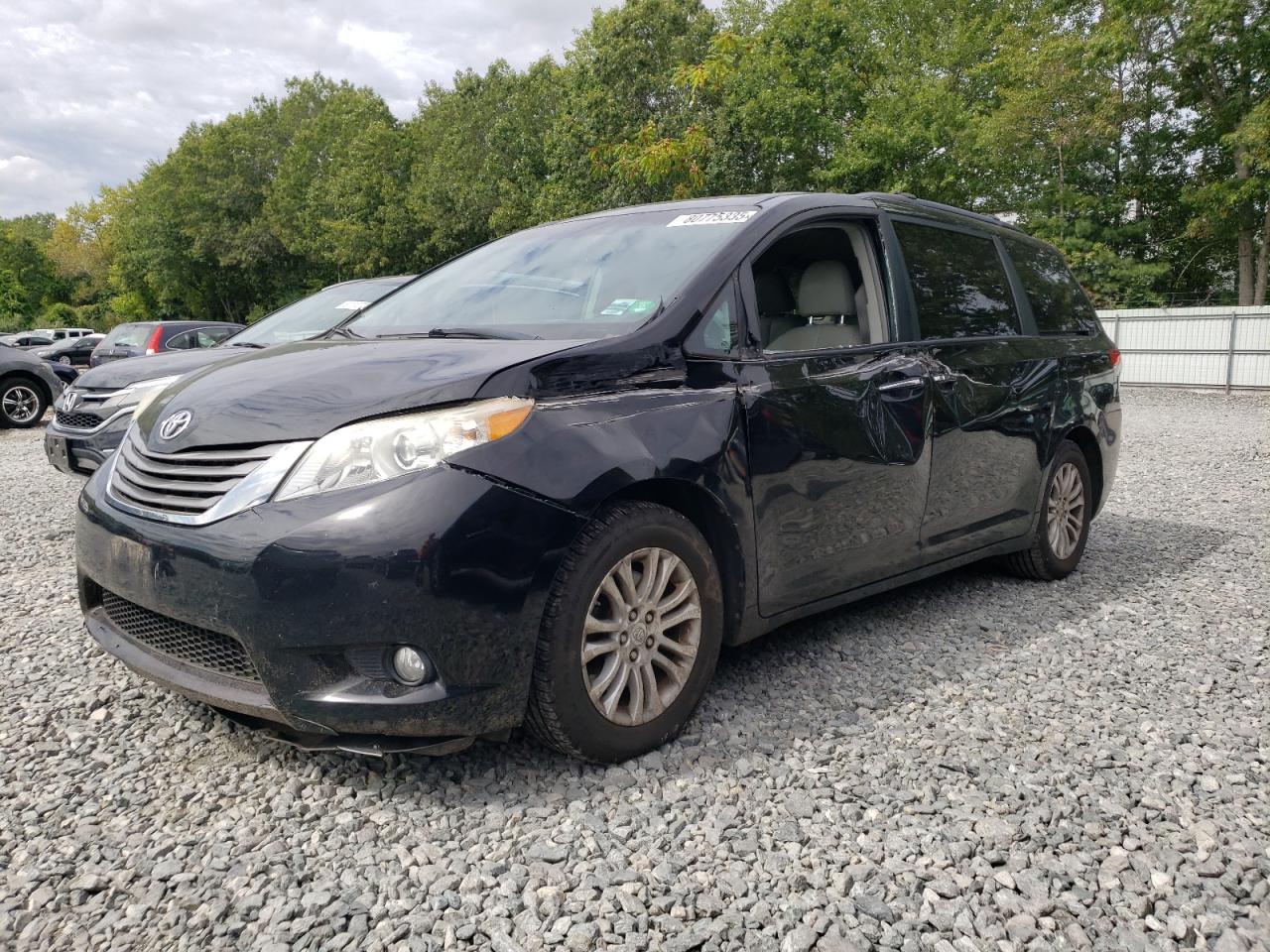2011 Toyota Sienna xle XLE