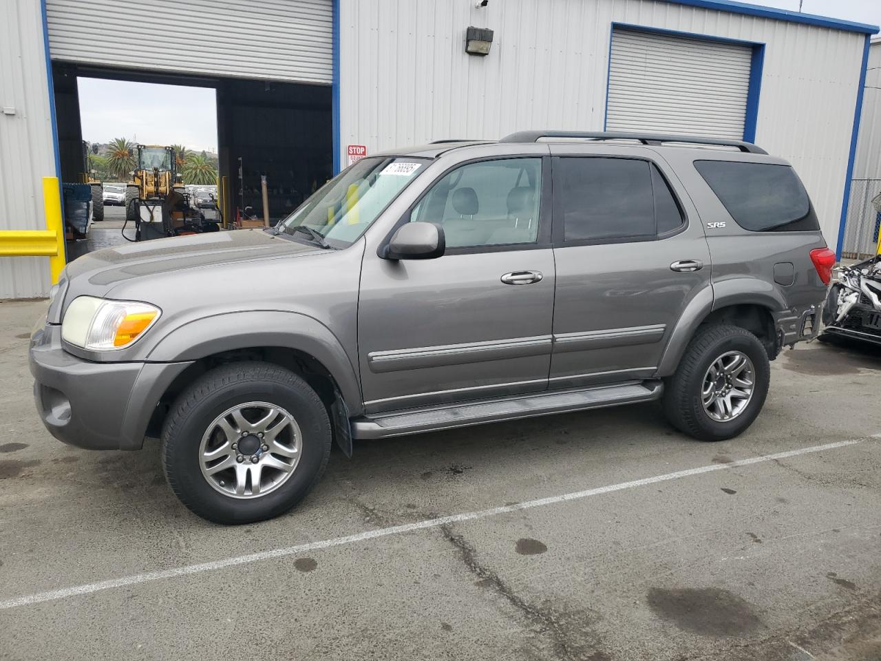 2005 Toyota Sequoia sr SR5