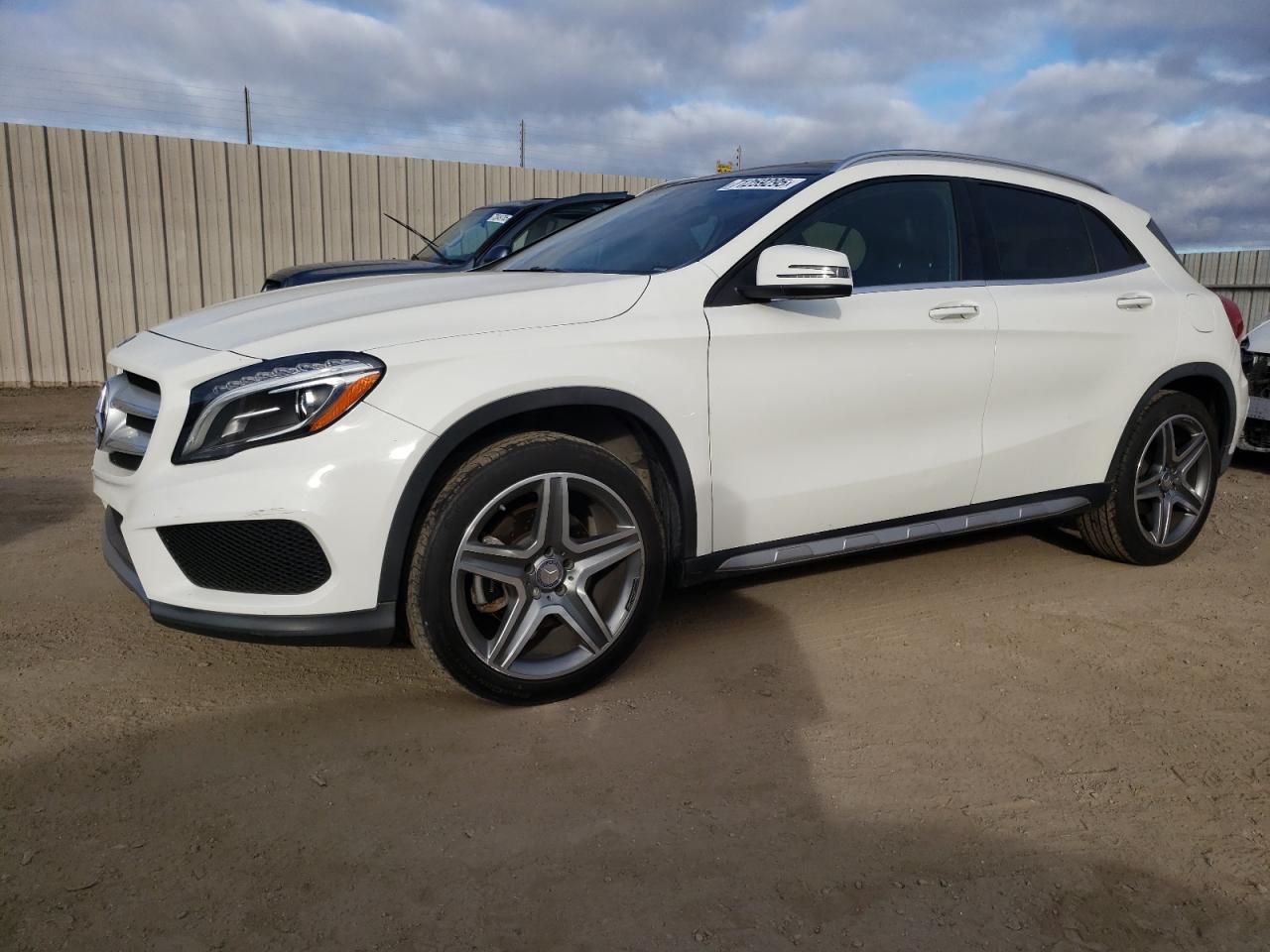 2016 Mercedes-benz Gla 250 4m 250 4MATIC