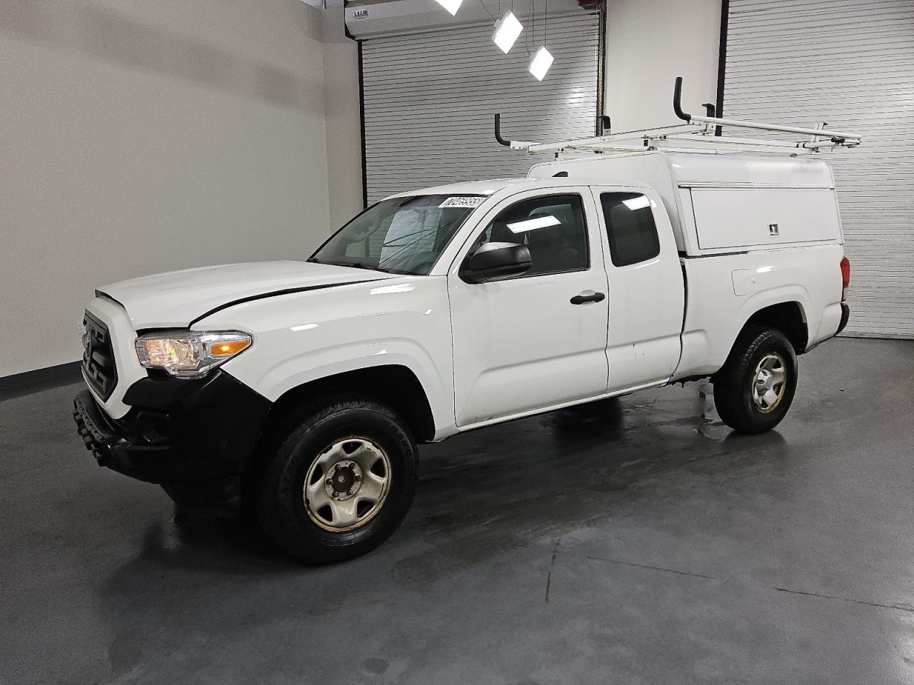 2016 Toyota Tacoma access cab ACCESS CAB