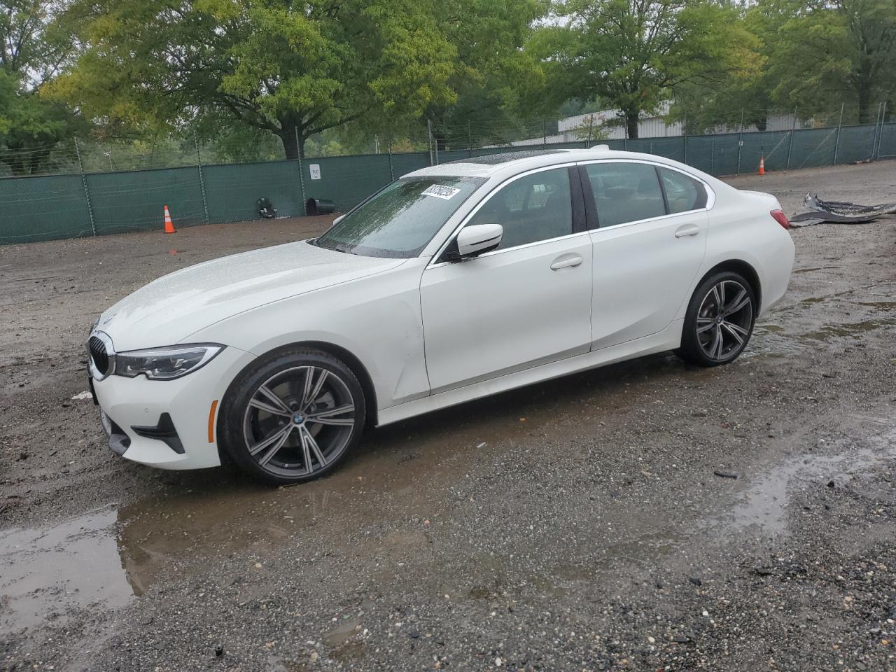 2022 BMW 3 series 330xi