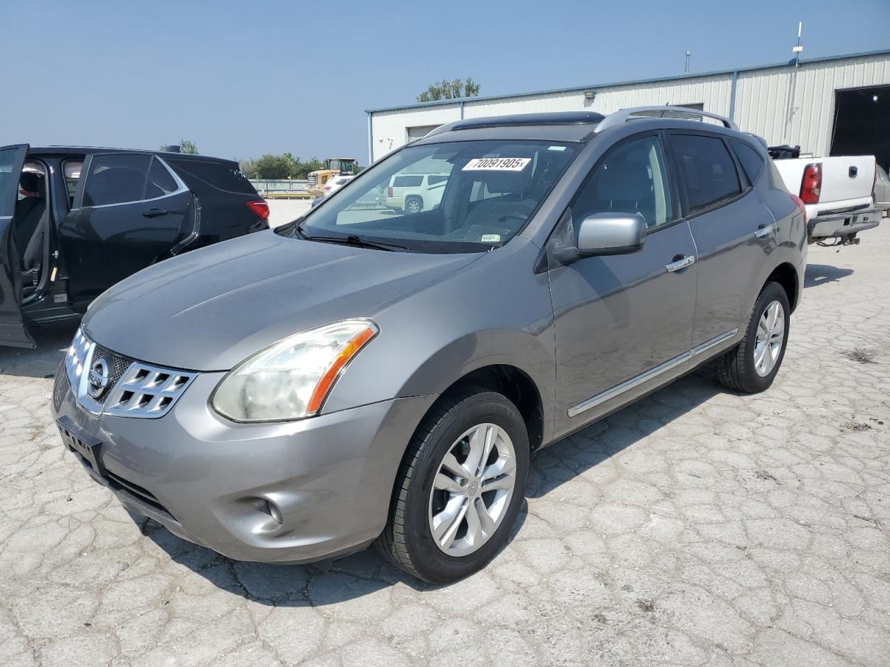 2012 Nissan Rogue s S
