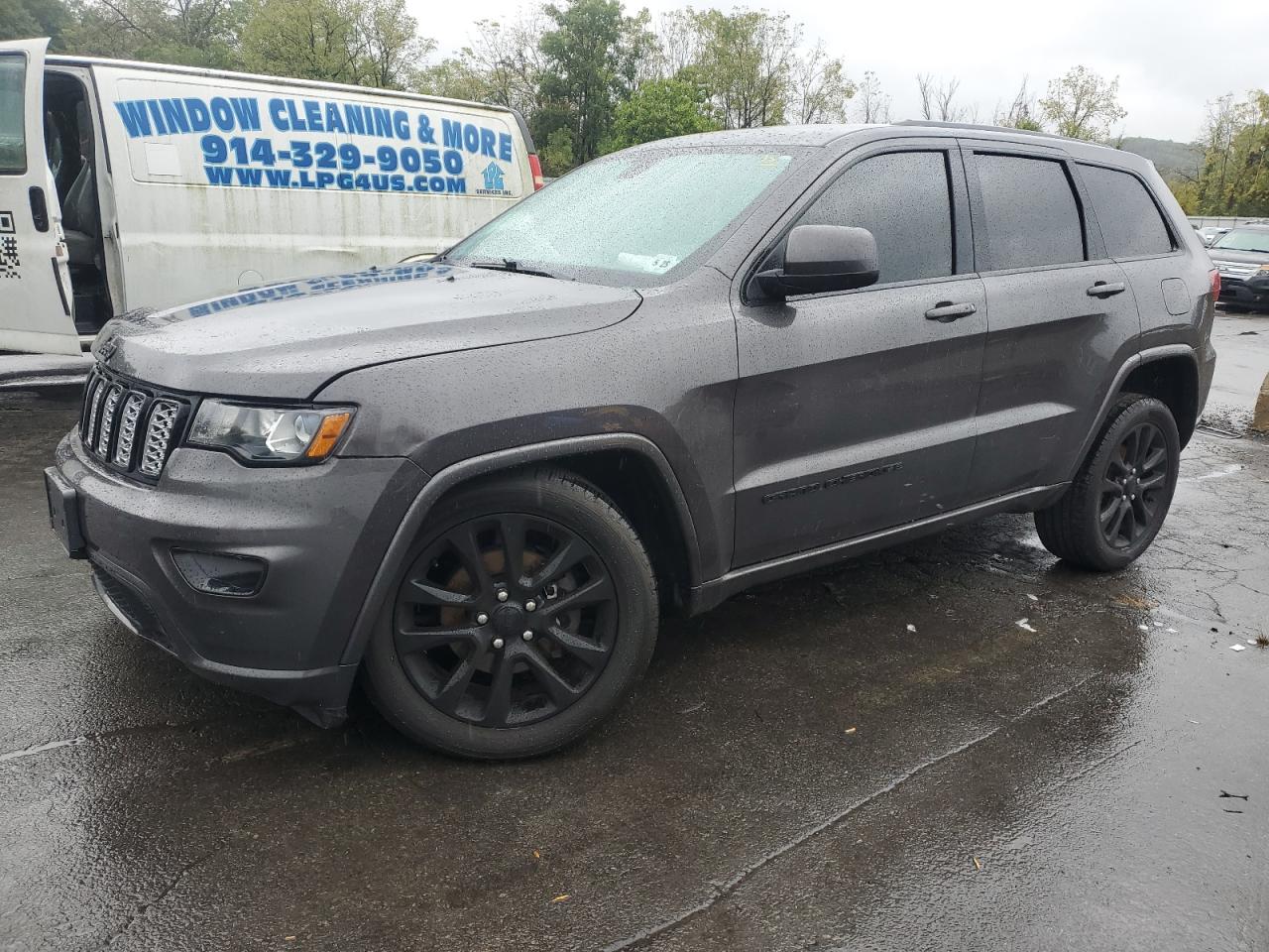 2020 Jeep Grand cherokee Laredo