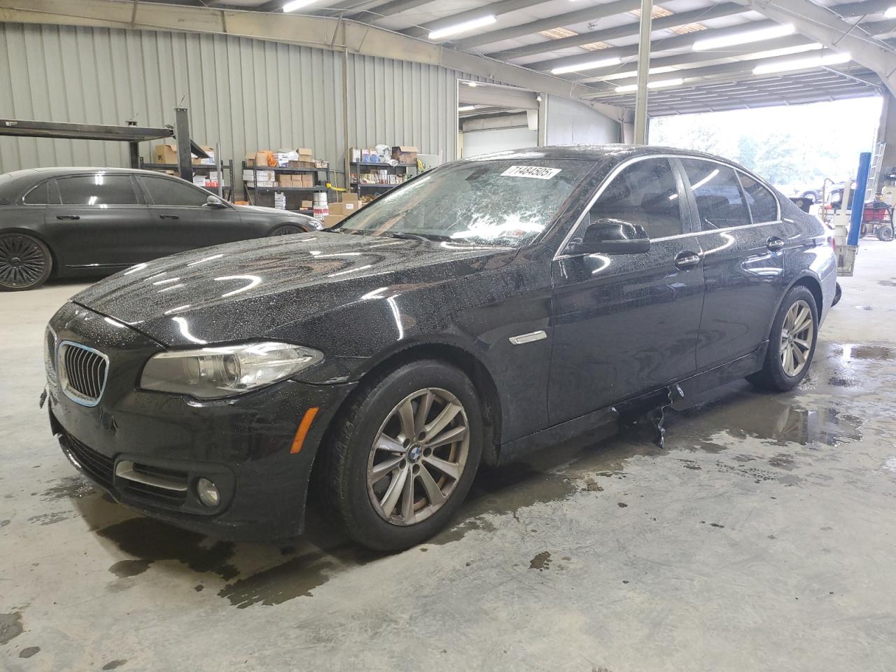 2015 BMW 528 i I