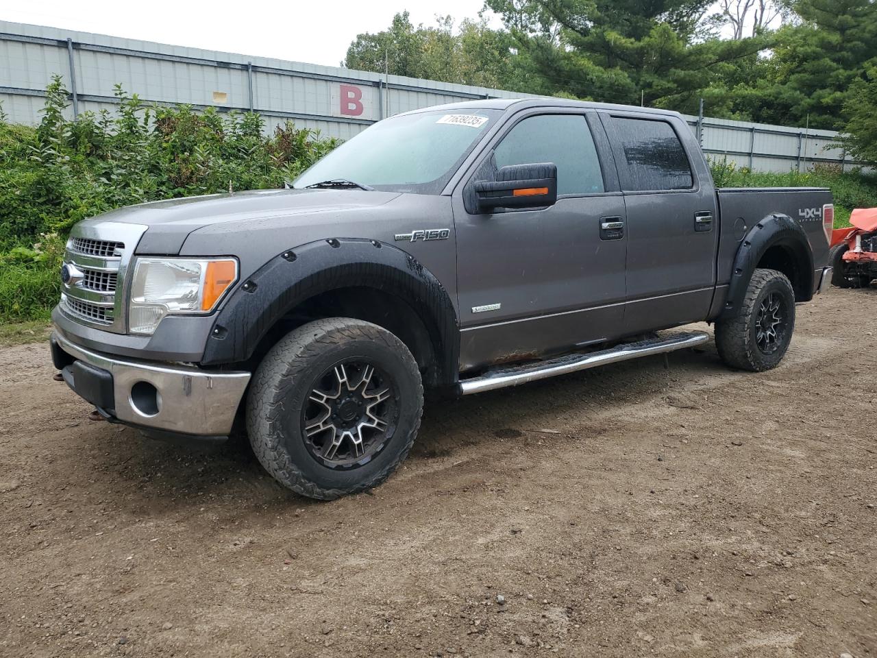 2013 Ford F150 super SUPERCREW
