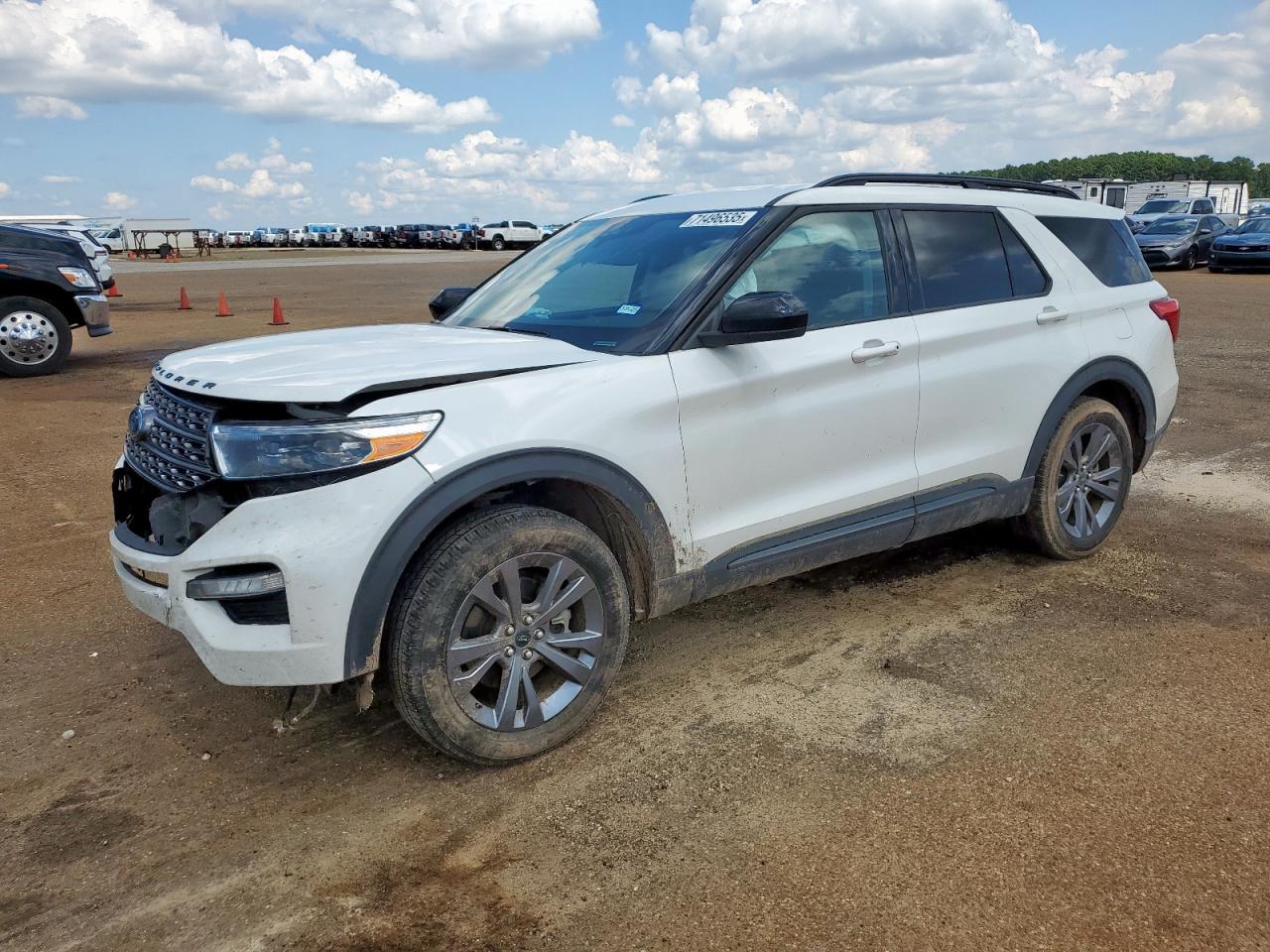 2023 Ford Explorer xlt XLT