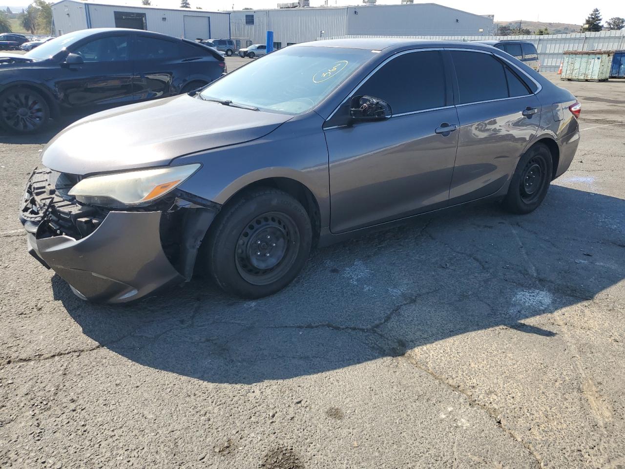 2015 Toyota Camry le LE