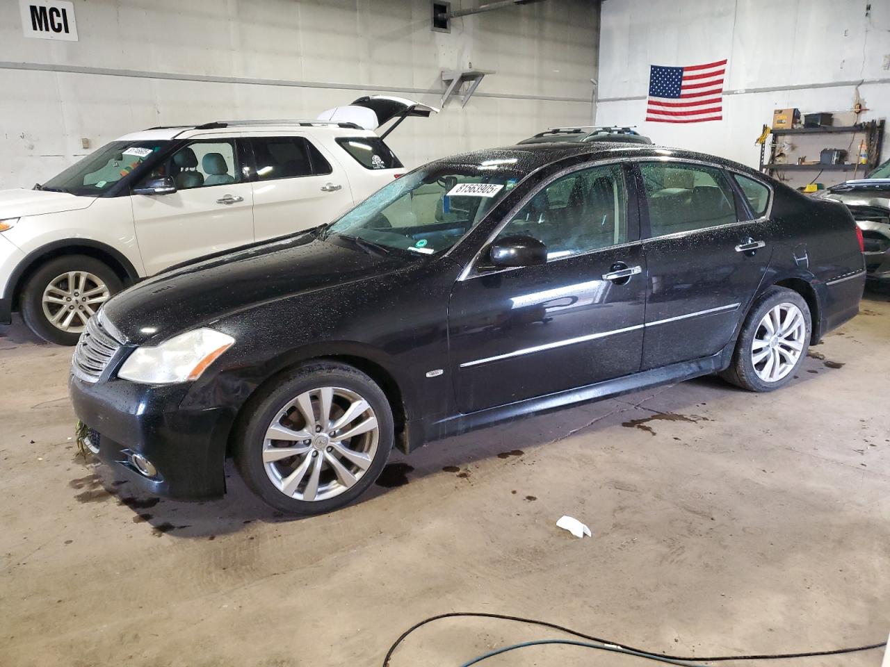 2010 Infiniti M45