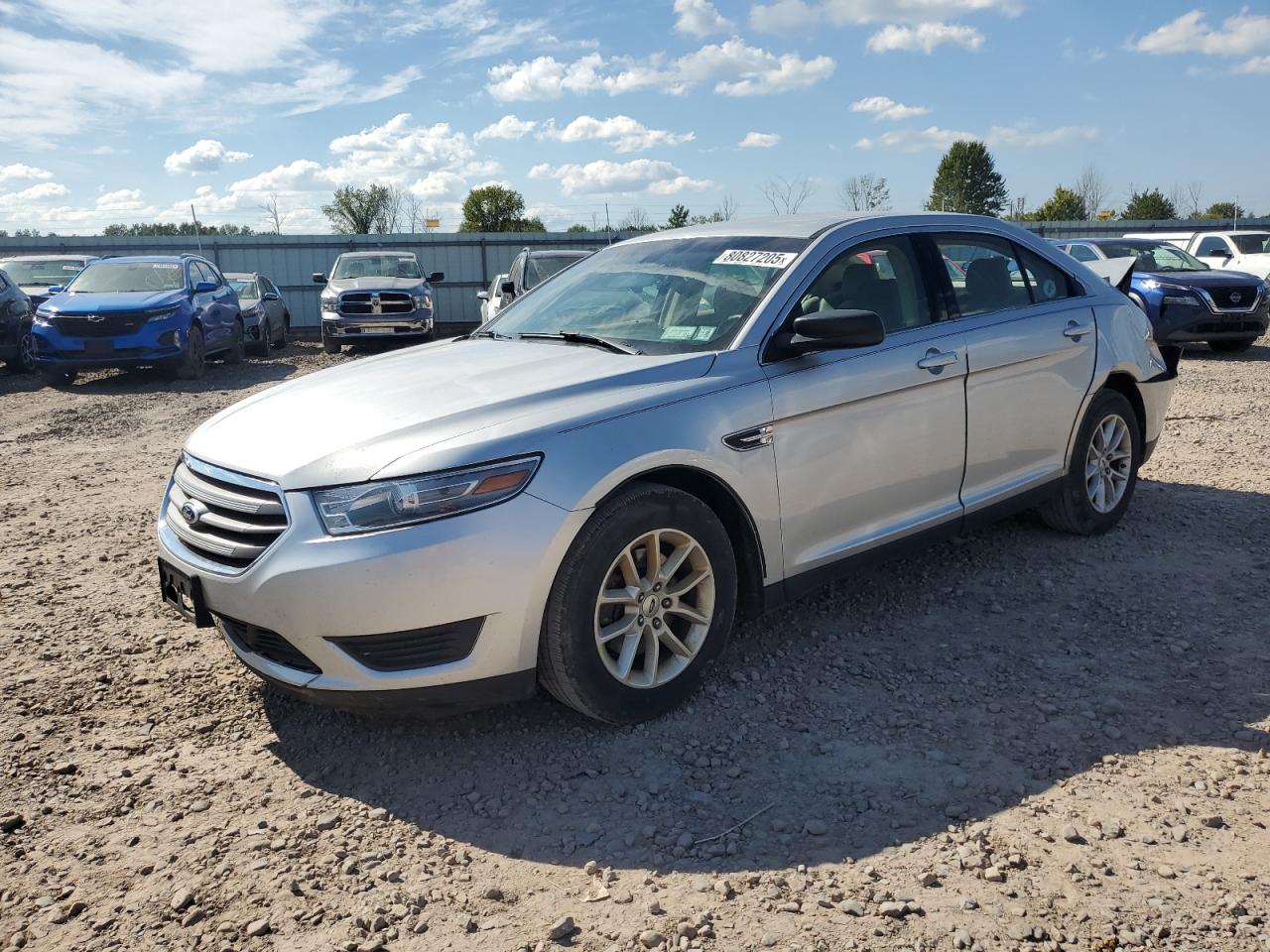 2013 Ford Taurus se SE