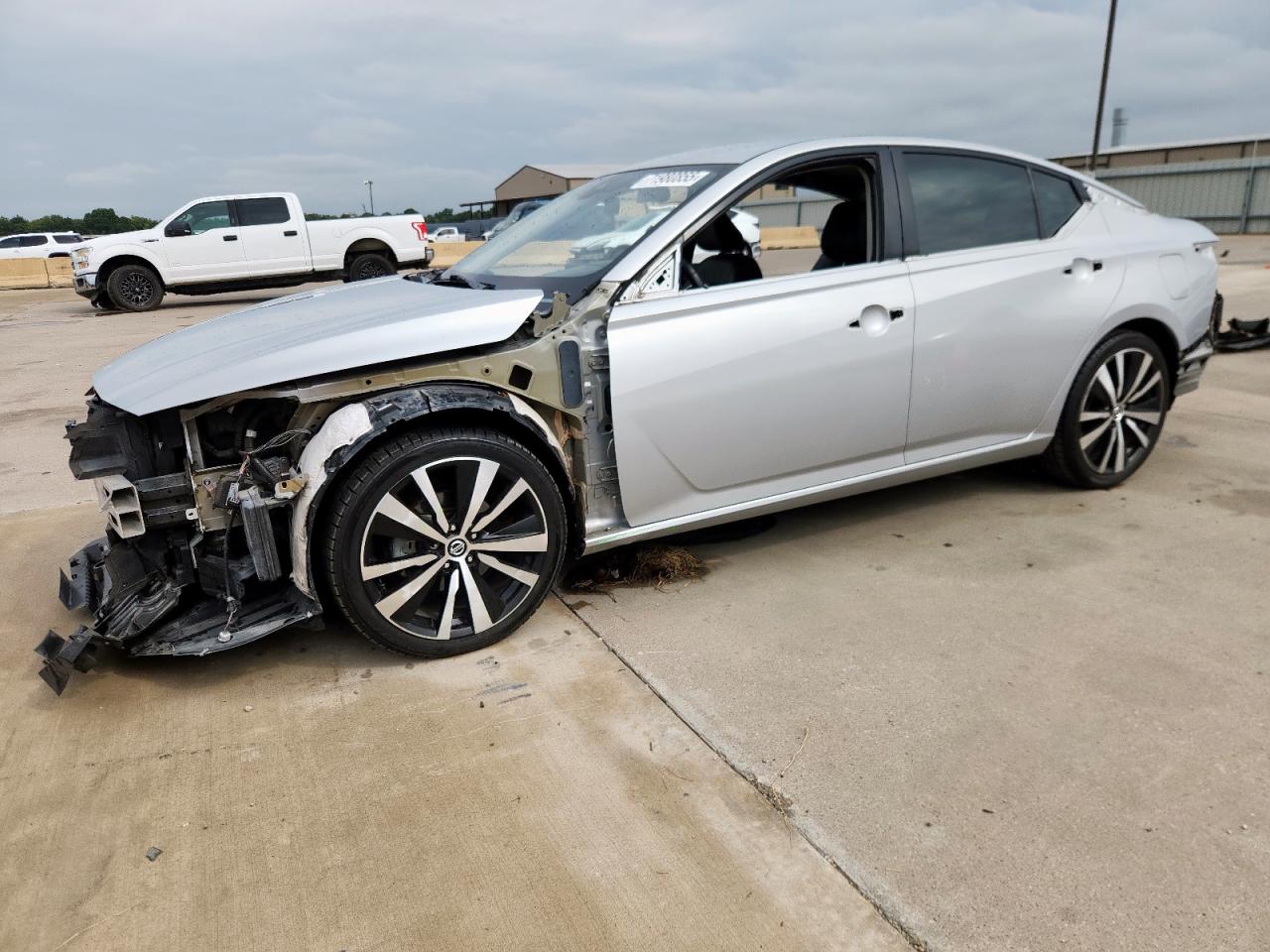 2020 Nissan Altima sr SR