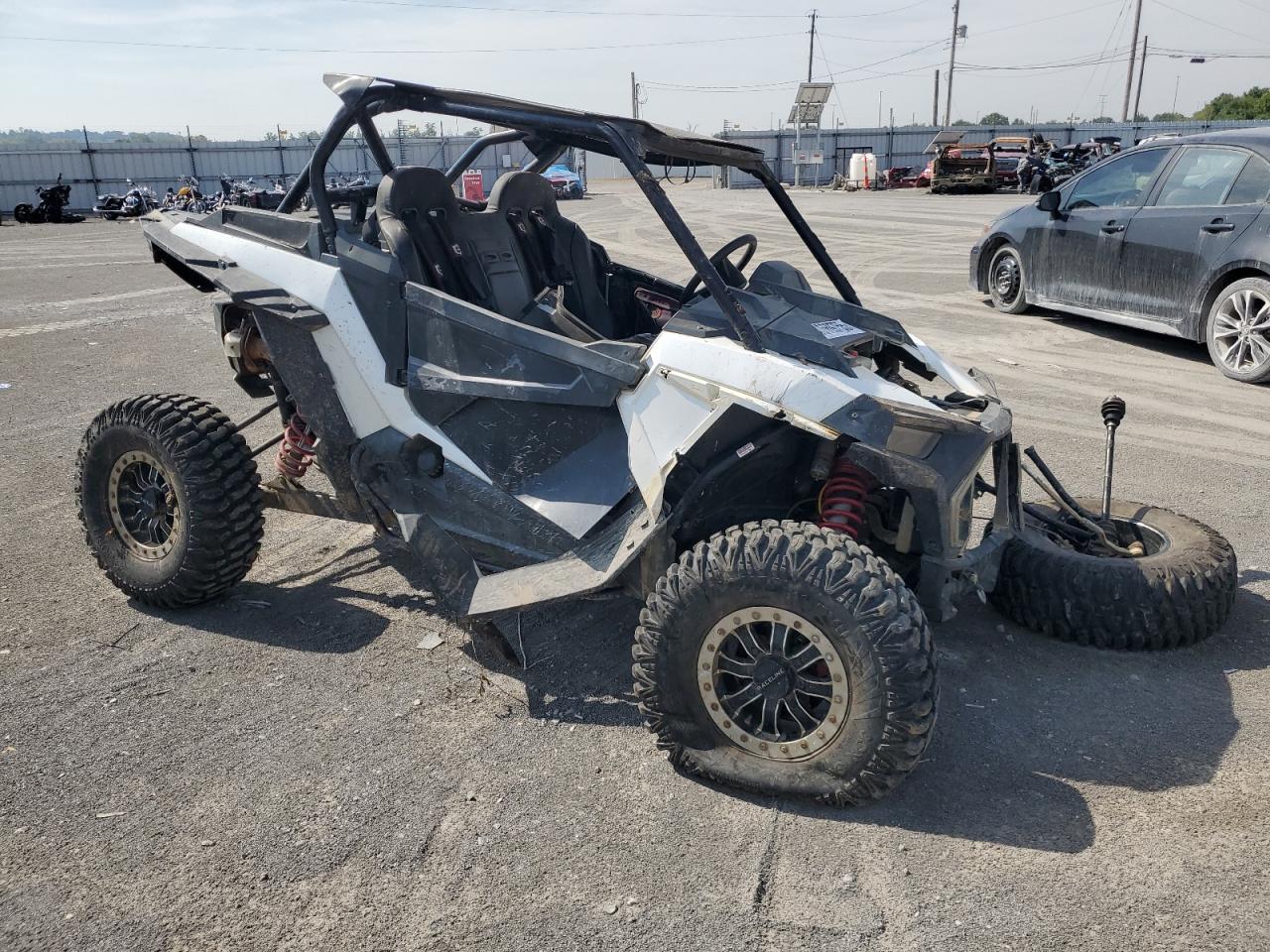 2019 Pola Rzr xp 1000