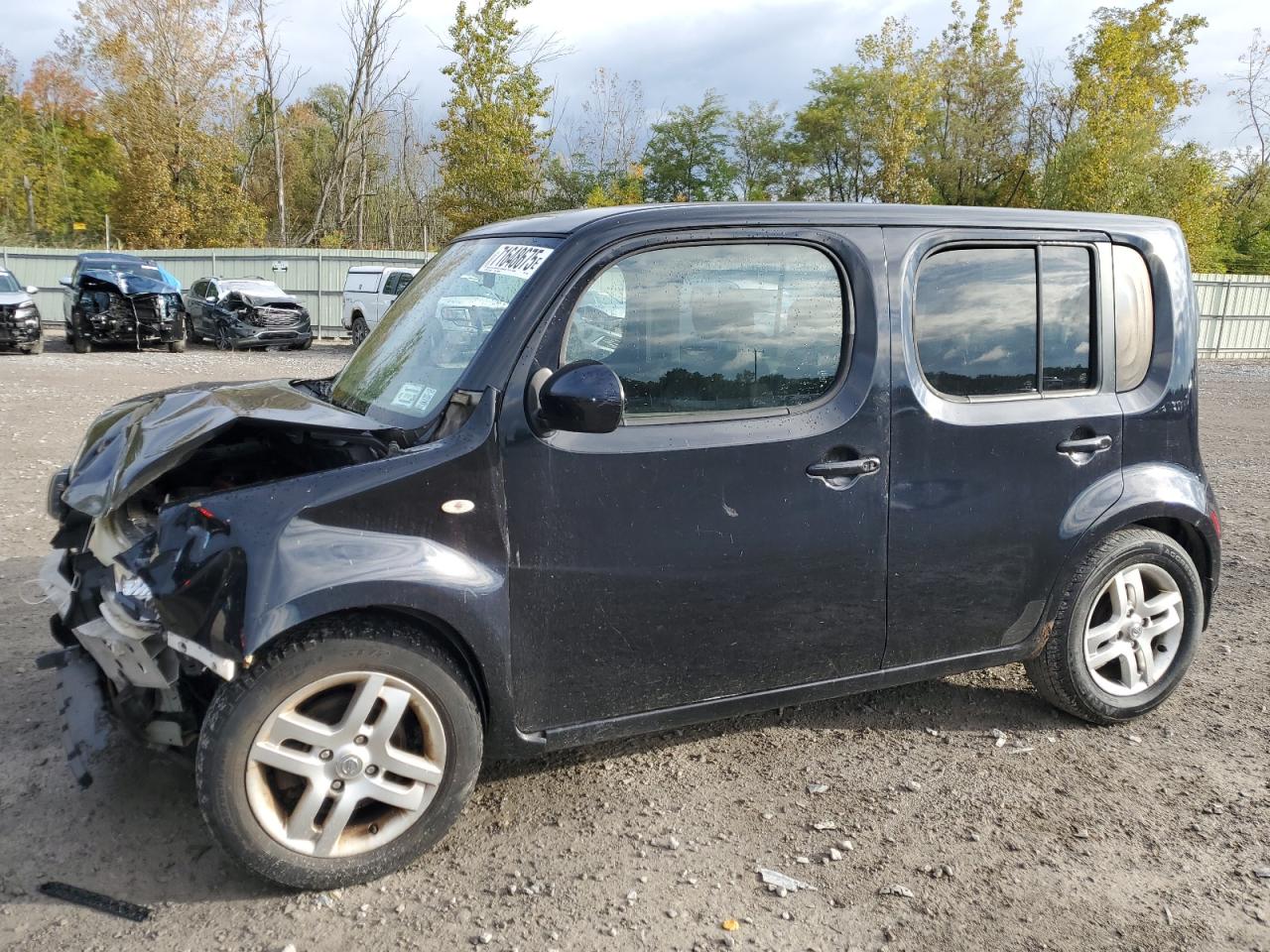 2012 Nissan Cube base BASE
