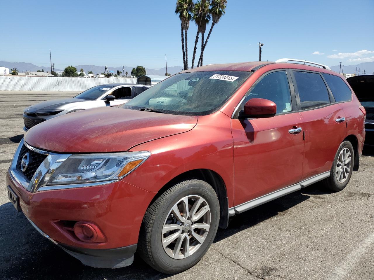 2014 Nissan Pathfinder s S