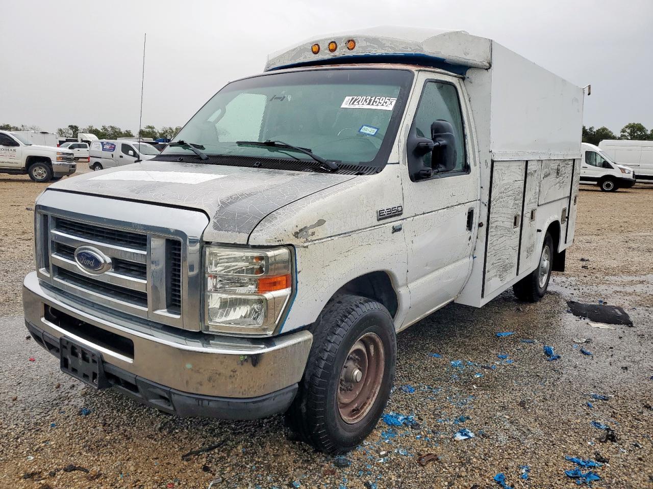 2012 Ford Econoline e350 super duty cutaway van