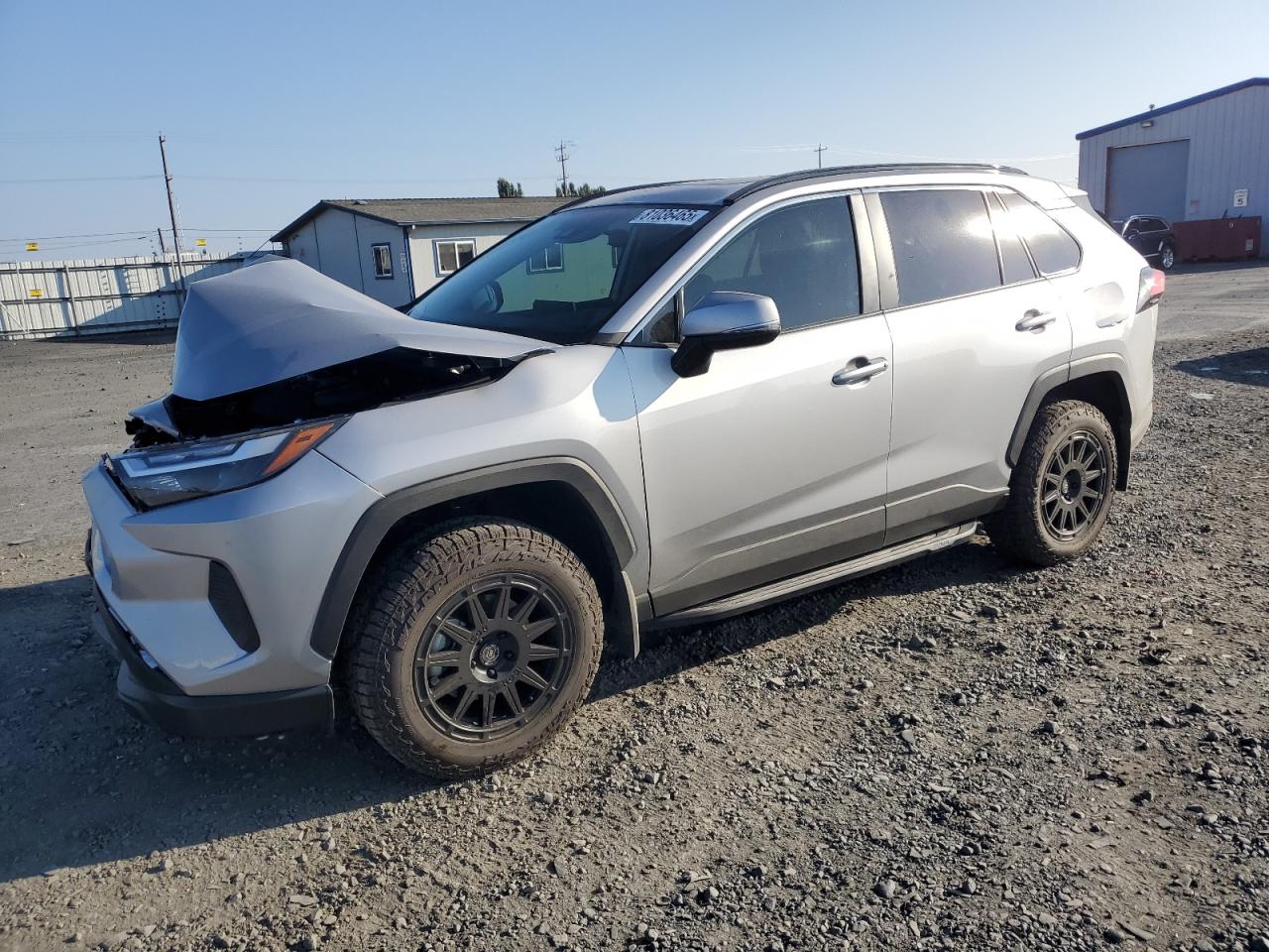 2025 Toyota Rav4 xle XLE