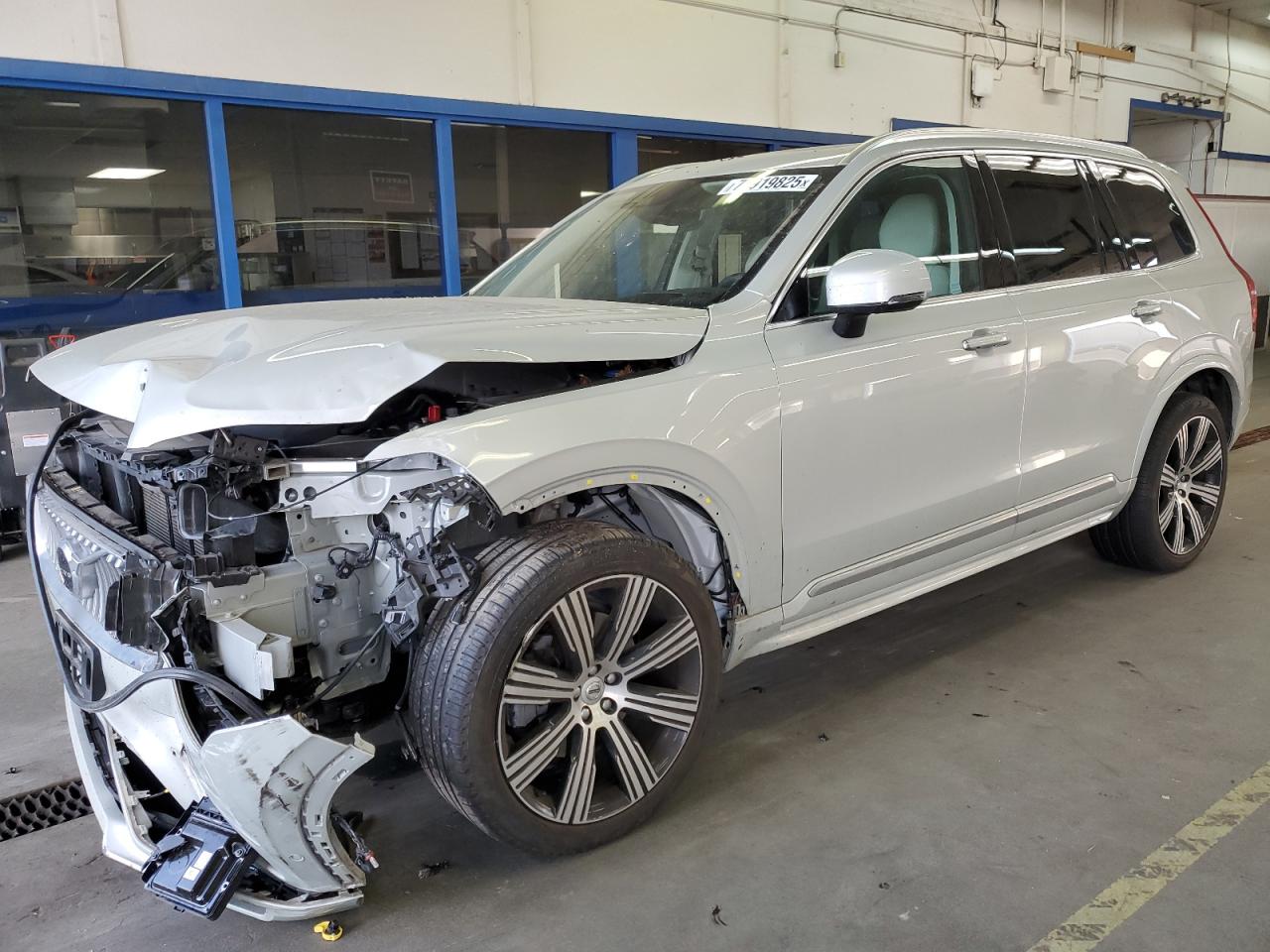 2021 Volvo Xc90 t6 in T6 INSCRIPTION
